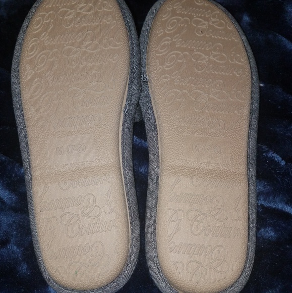 Adorable bedroom shoes. - Picture 3 of 4